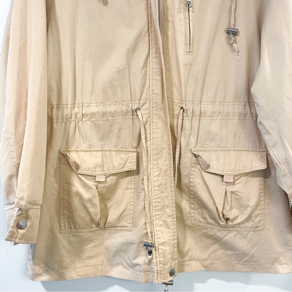 Charlotte Russe Plus Cream Lightweight Drawstring Jacket 1X - Picture 2 of 6
